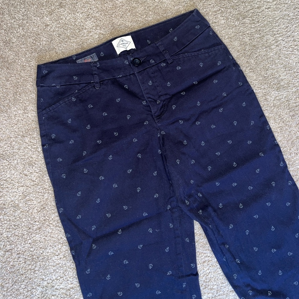 St. John’s Bay Anchor Capris